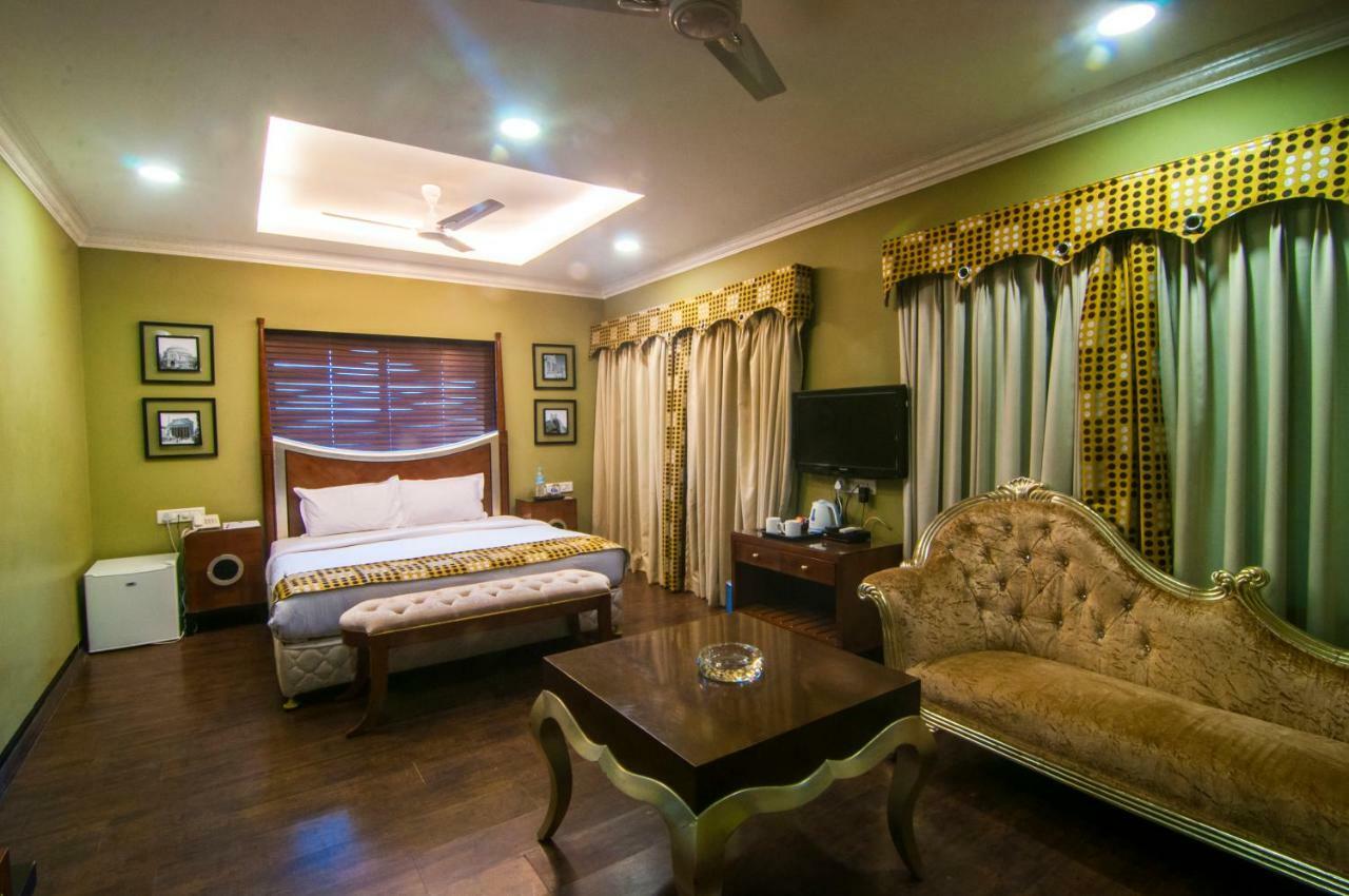 Jalsa Resort Indaur Kültér fotó
