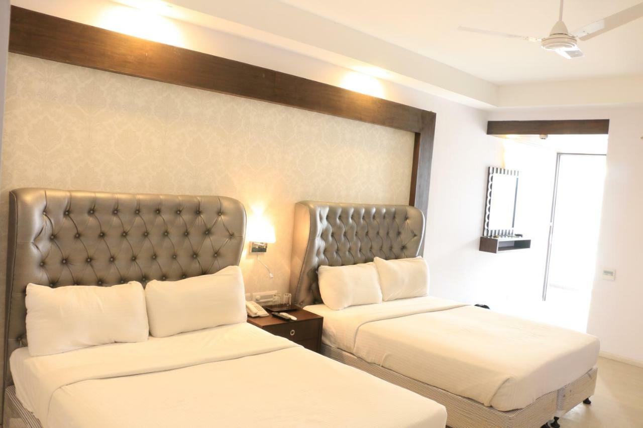 Jalsa Resort Indaur Kültér fotó