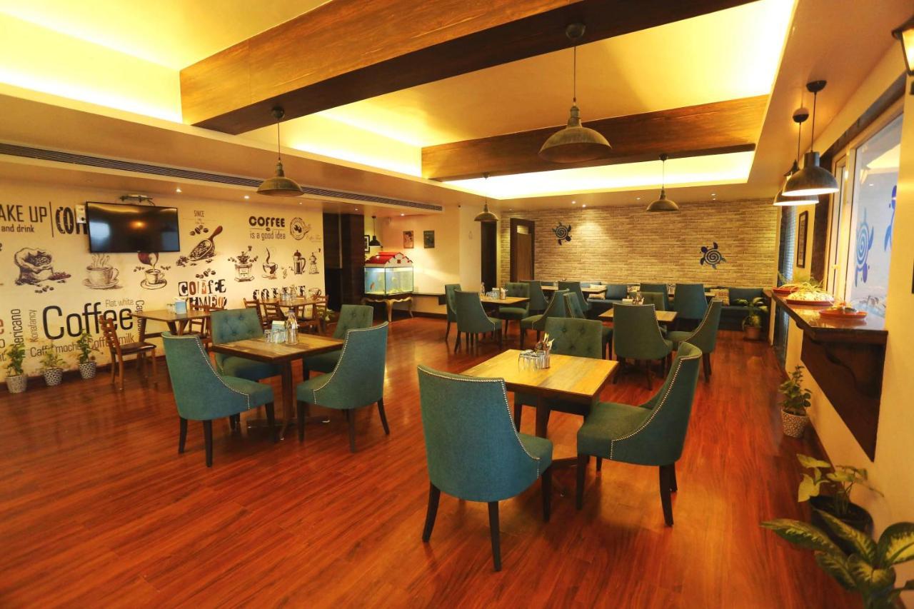 Jalsa Resort Indaur Kültér fotó
